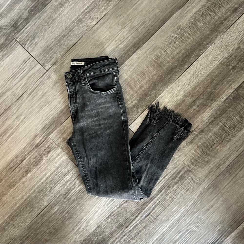 Mavi Charcoal Frayed Hem Women Jeans